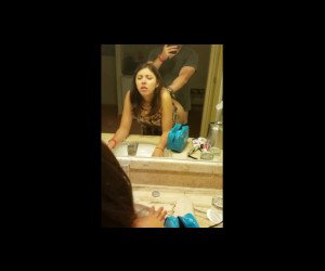 Amateur Porn: doggystyle mirror fuck