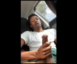 Amateur Porn: almost caught jerking off in car