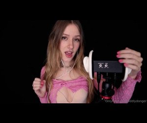 Amateur Porn: Diddly ASMR Tits Massage